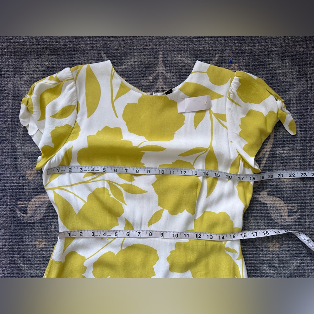 Ann Taylor white and yellow floral short tie sleeve dress NWT - Picture 5 of 7
